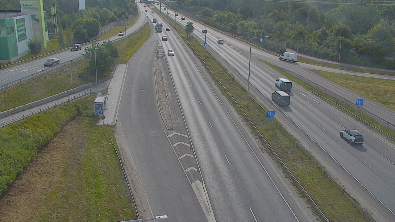 Weather Camera Image Road 50 Vantaa, Tikkurila, Helsinki, Uusimaa