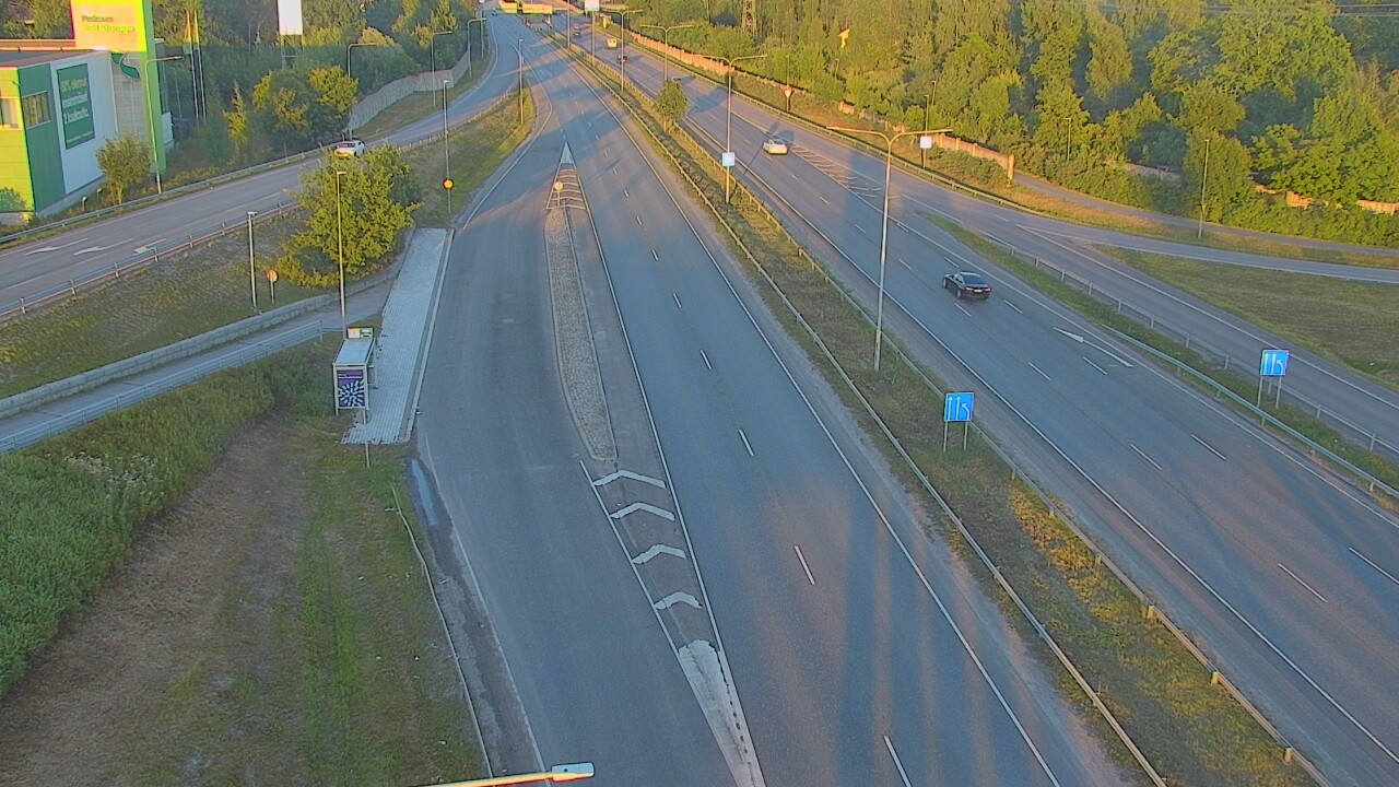 Weather Camera Image Road 50 Vantaa, Tikkurila, Helsinki, Uusimaa