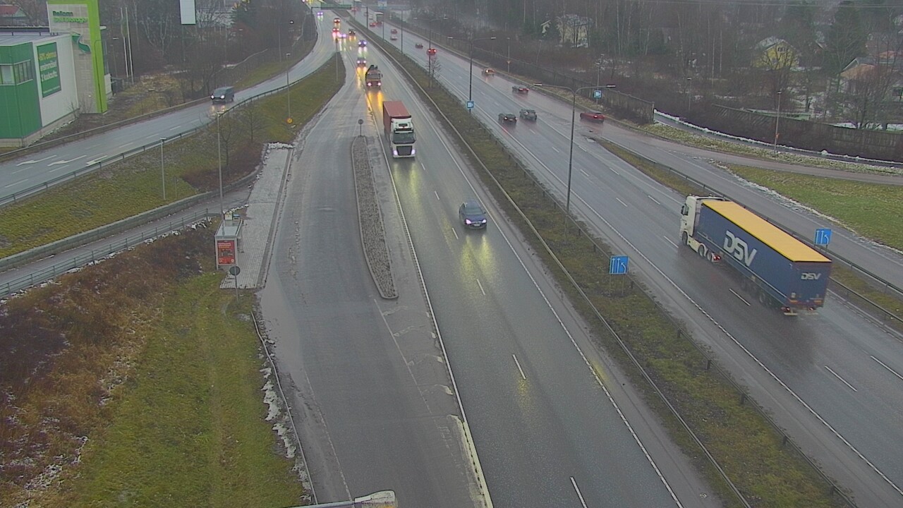 Weather Camera Image Road 50 Vantaa, Tikkurila, Helsinki, Uusimaa
