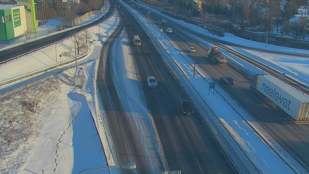 Weather Camera Image Road 50 Vantaa, Tikkurila, Helsinki, Uusimaa
