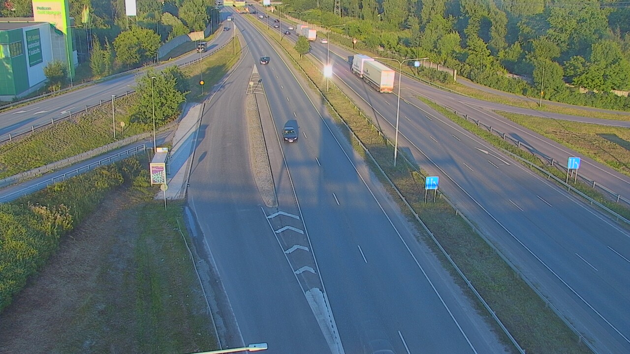 Weather Camera Image Road 50 Vantaa, Tikkurila, Helsinki, Uusimaa