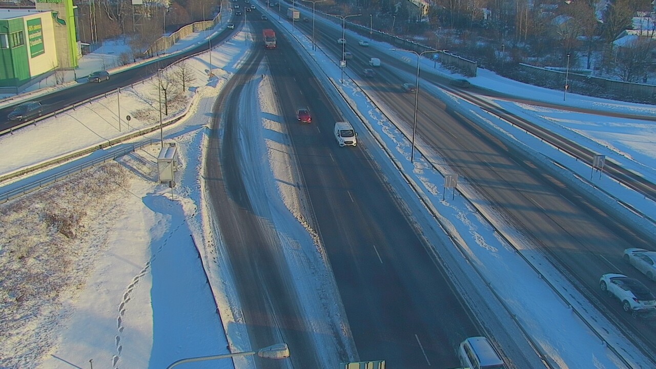 Weather Camera Image Road 50 Vantaa, Tikkurila, Helsinki, Uusimaa