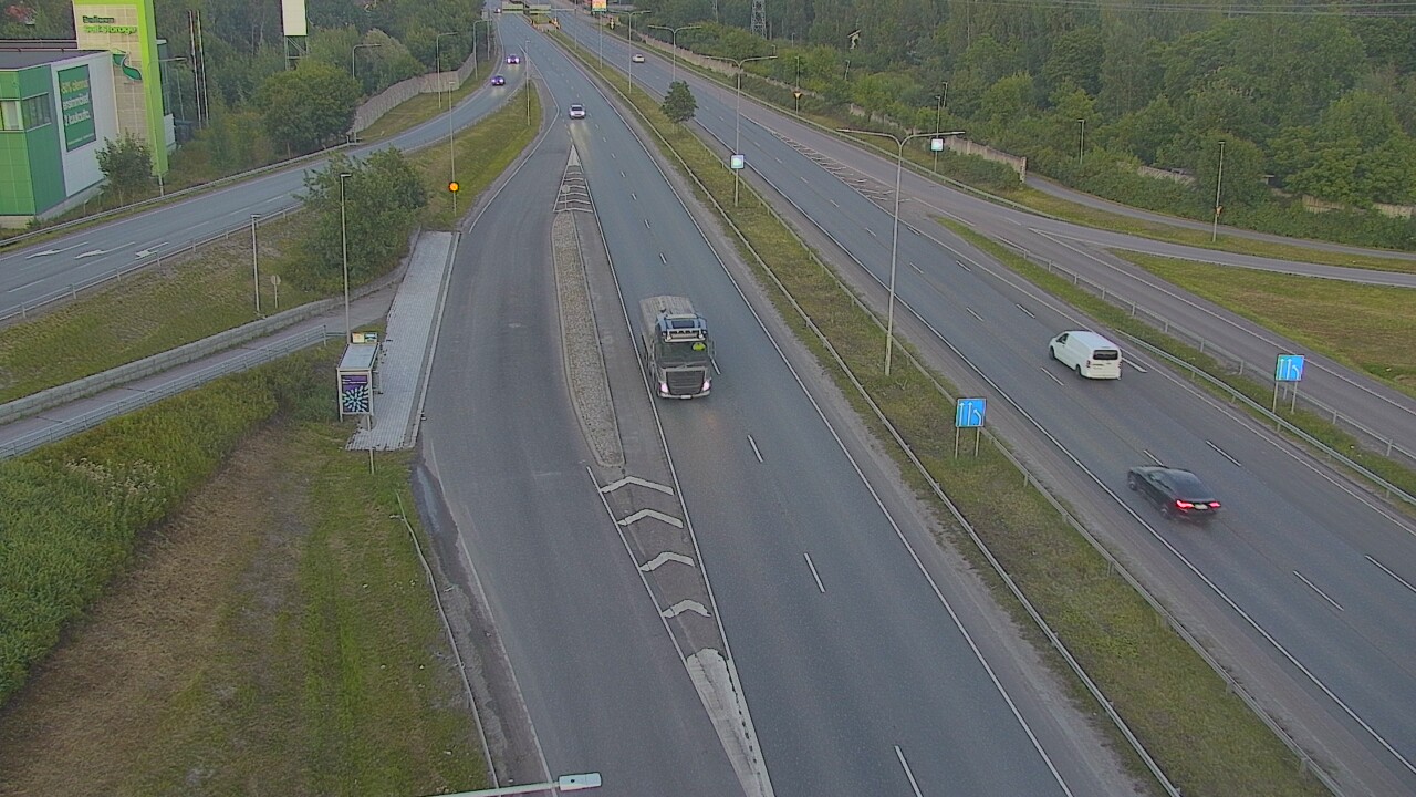 Weather Camera Image Road 50 Vantaa, Tikkurila, Helsinki, Uusimaa