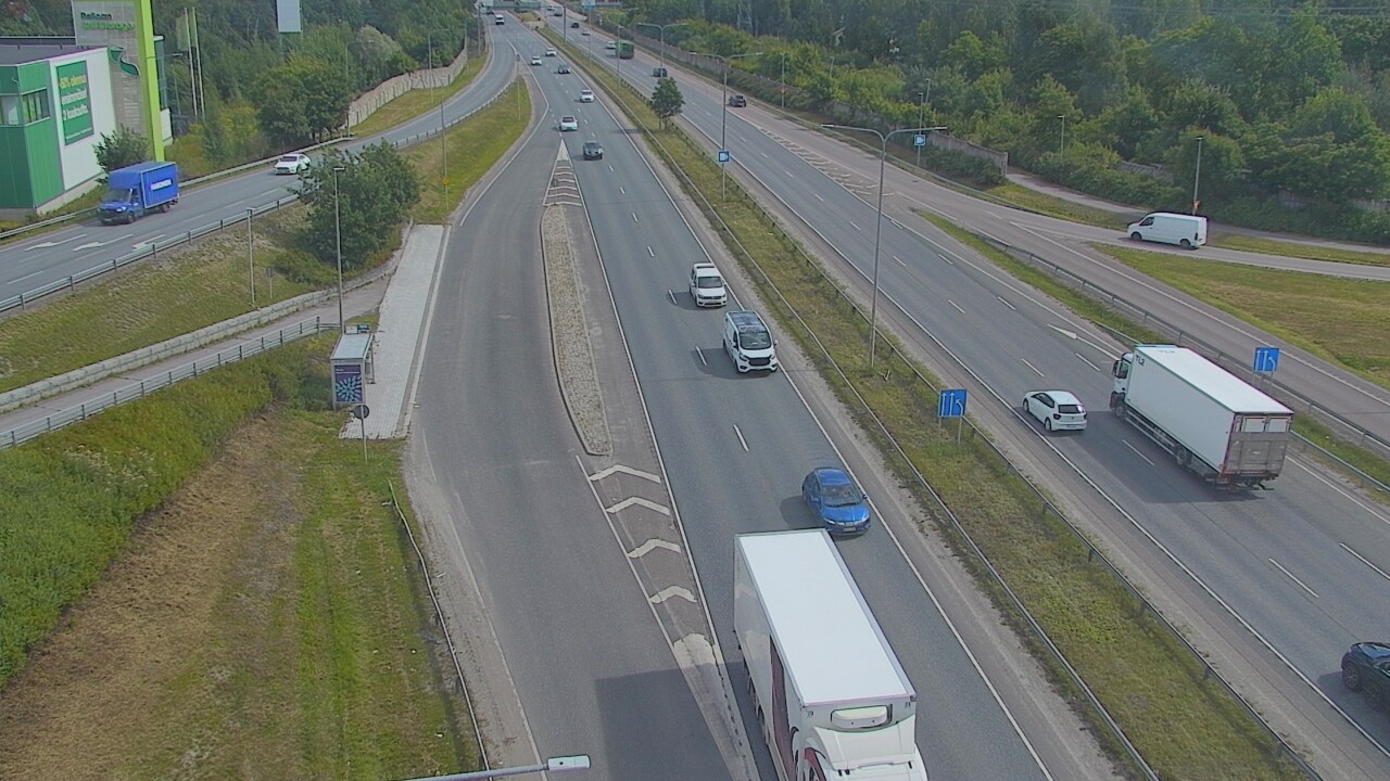 Weather Camera Image Road 50 Vantaa, Tikkurila, Helsinki, Uusimaa