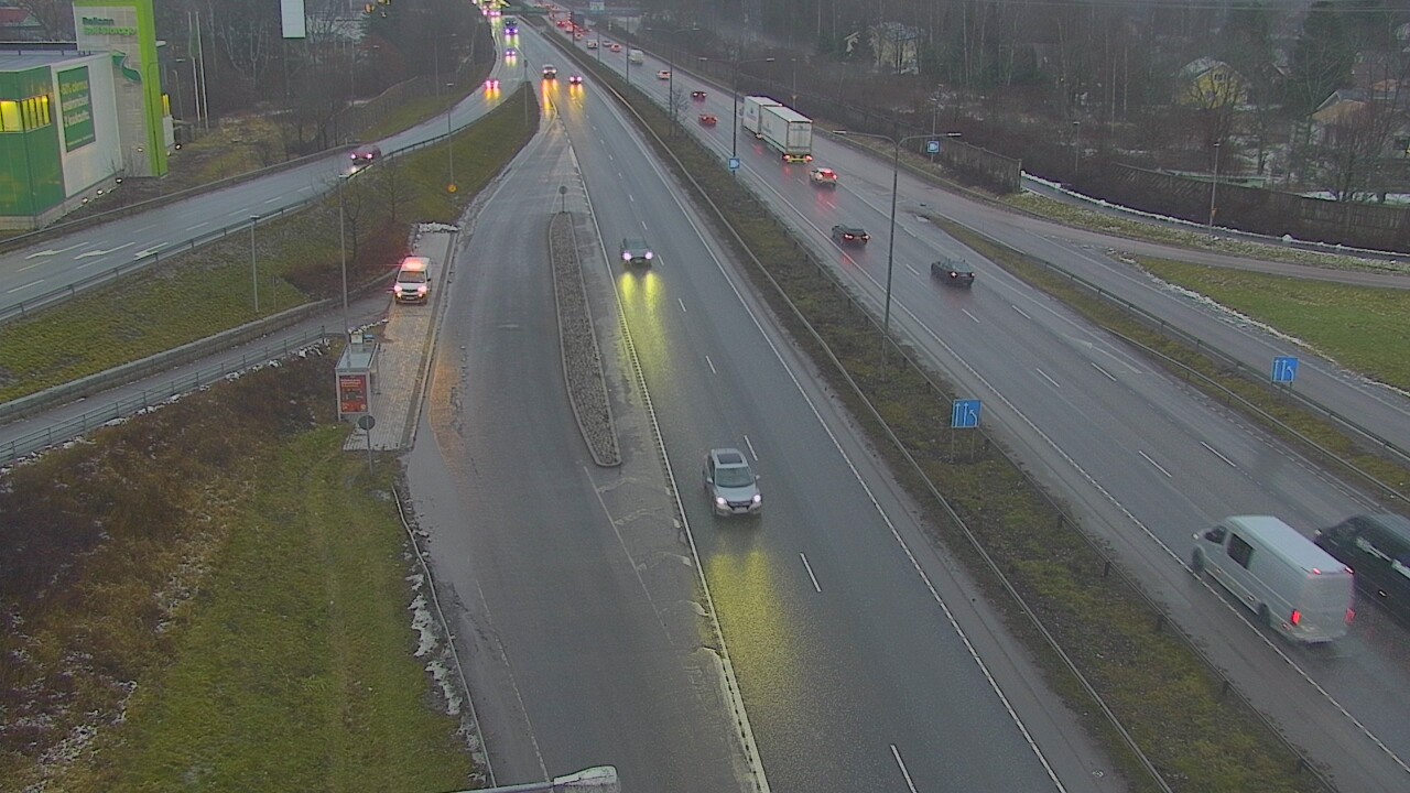 Weather Camera Image Road 50 Vantaa, Tikkurila, Helsinki, Uusimaa