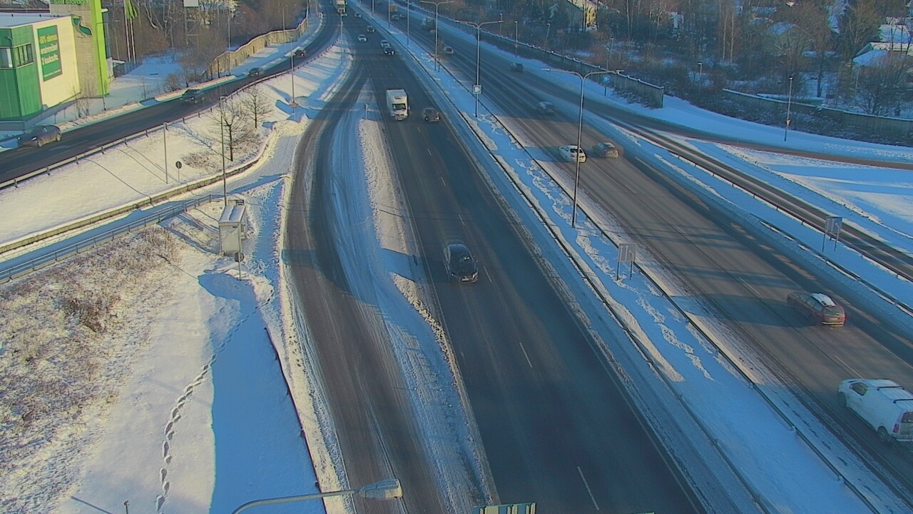 Weather Camera Image Road 50 Vantaa, Tikkurila, Helsinki, Uusimaa