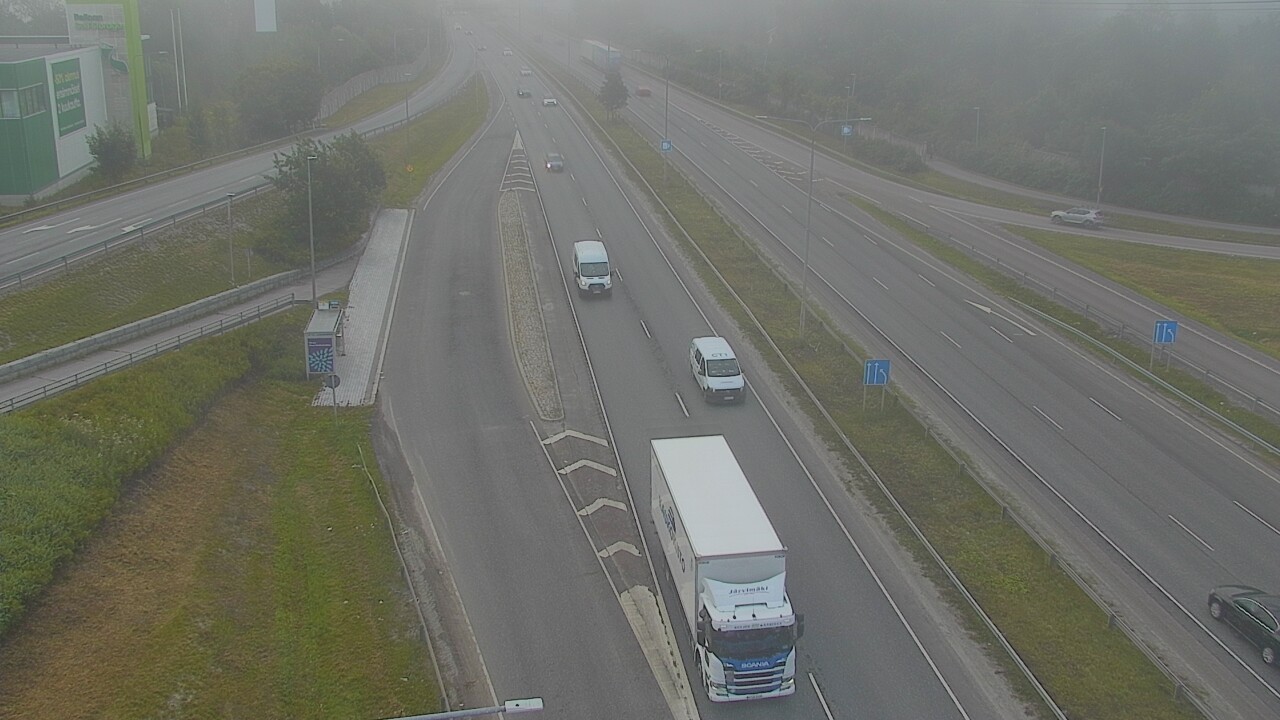 Weather Camera Image Road 50 Vantaa, Tikkurila, Helsinki, Uusimaa