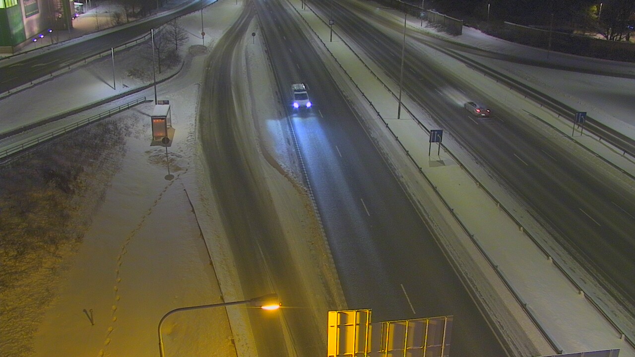 Weather Camera Image Road 50 Vantaa, Tikkurila, Helsinki, Uusimaa