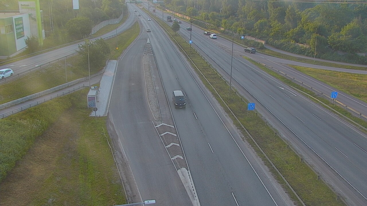 Weather Camera Image Road 50 Vantaa, Tikkurila, Helsinki, Uusimaa