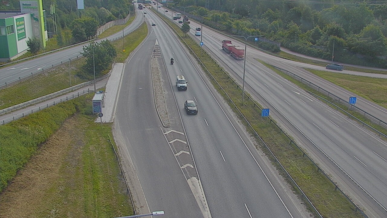 Weather Camera Image Road 50 Vantaa, Tikkurila, Helsinki, Uusimaa
