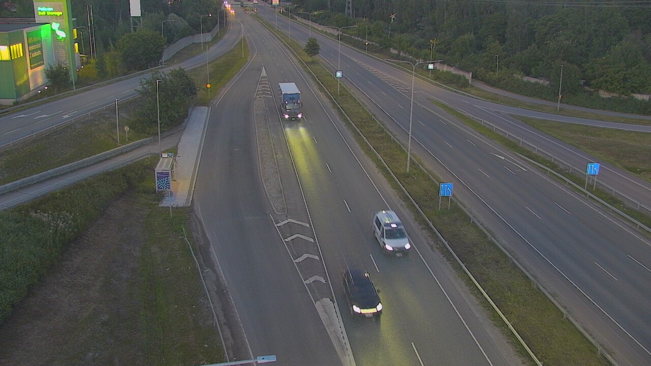 Weather Camera Image Road 50 Vantaa, Tikkurila, Helsinki, Uusimaa