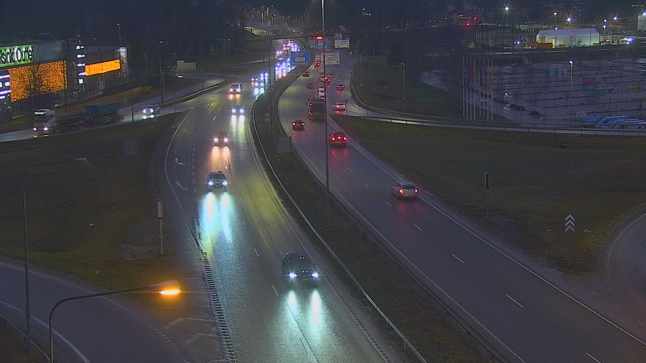 Weather Camera Image Road 50 Vantaa Lahdenväylä, Vantaa, Uusimaa