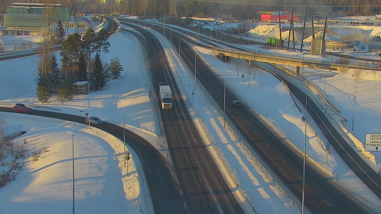Weather Camera Image Väg 50 Vanda Borgåleden, Vantaa, Uusimaa