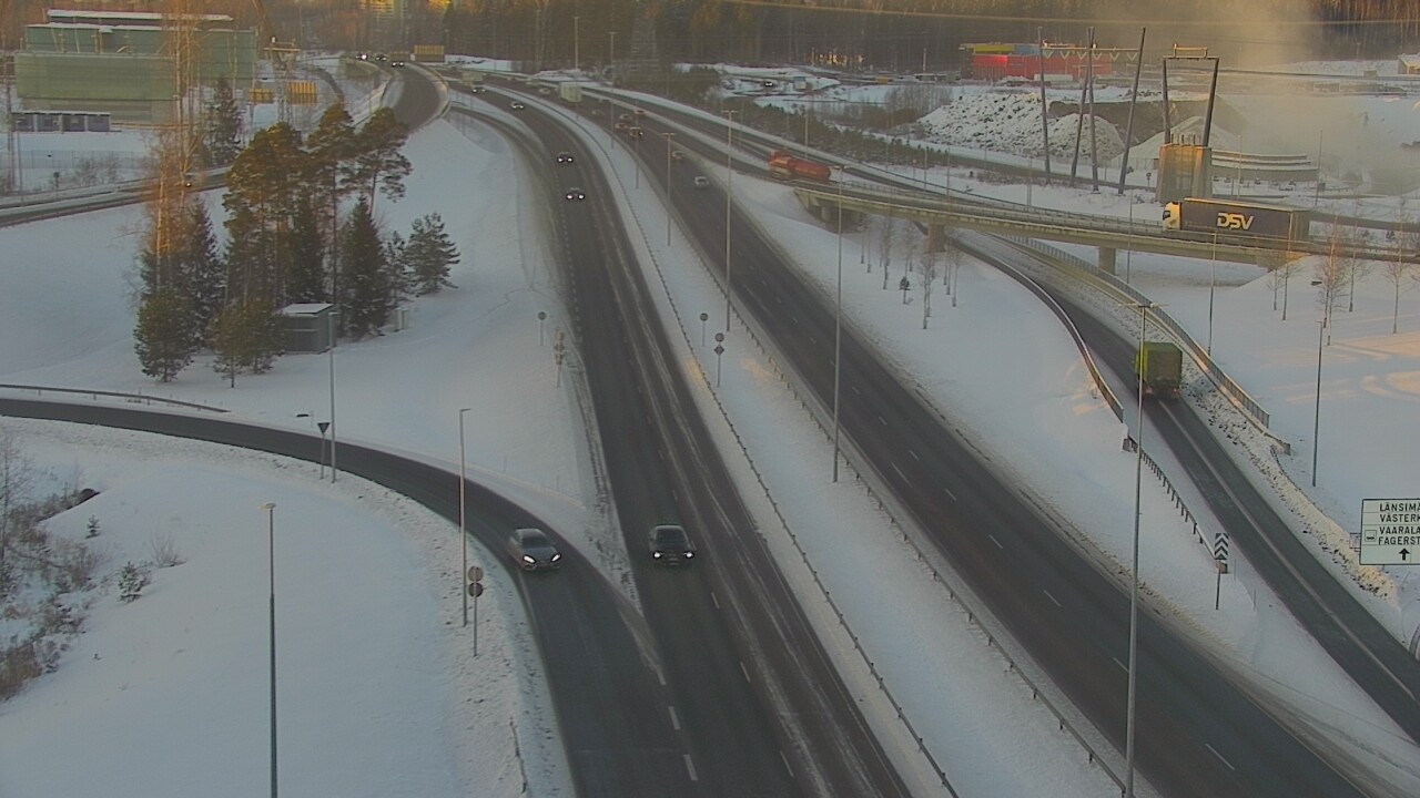 Weather Camera Image Väg 50 Vanda Borgåleden, Vantaa, Uusimaa