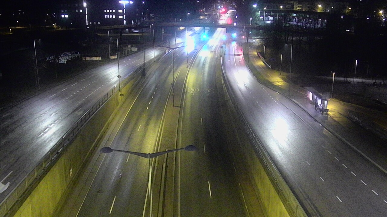 Weather Camera Image Väg 100 Helsingfors Skogsbackavägen, Stenhagen, Mast, Helsinki, Uusimaa