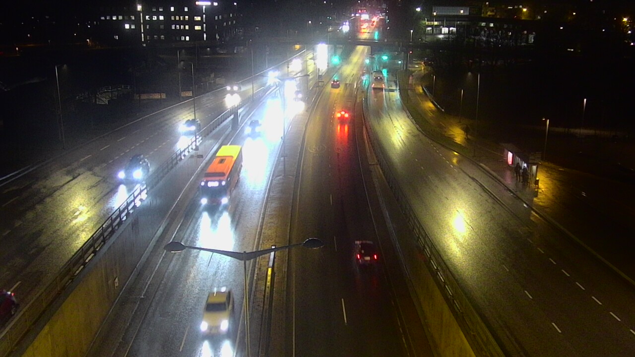 Weather Camera Image Väg 100 Helsingfors Skogsbackavägen, Stenhagen, Mast, Helsinki, Uusimaa