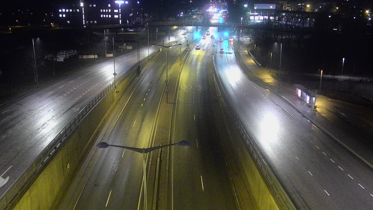 Weather Camera Image Väg 100 Helsingfors Skogsbackavägen, Stenhagen, Mast, Helsinki, Uusimaa