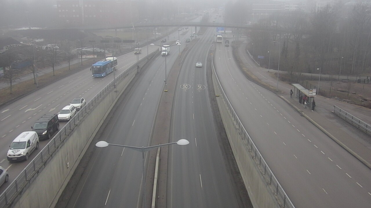 Weather Camera Image Road 100 Helsinki Hakamäentie, Kivihaka, Mast, Helsinki, Uusimaa