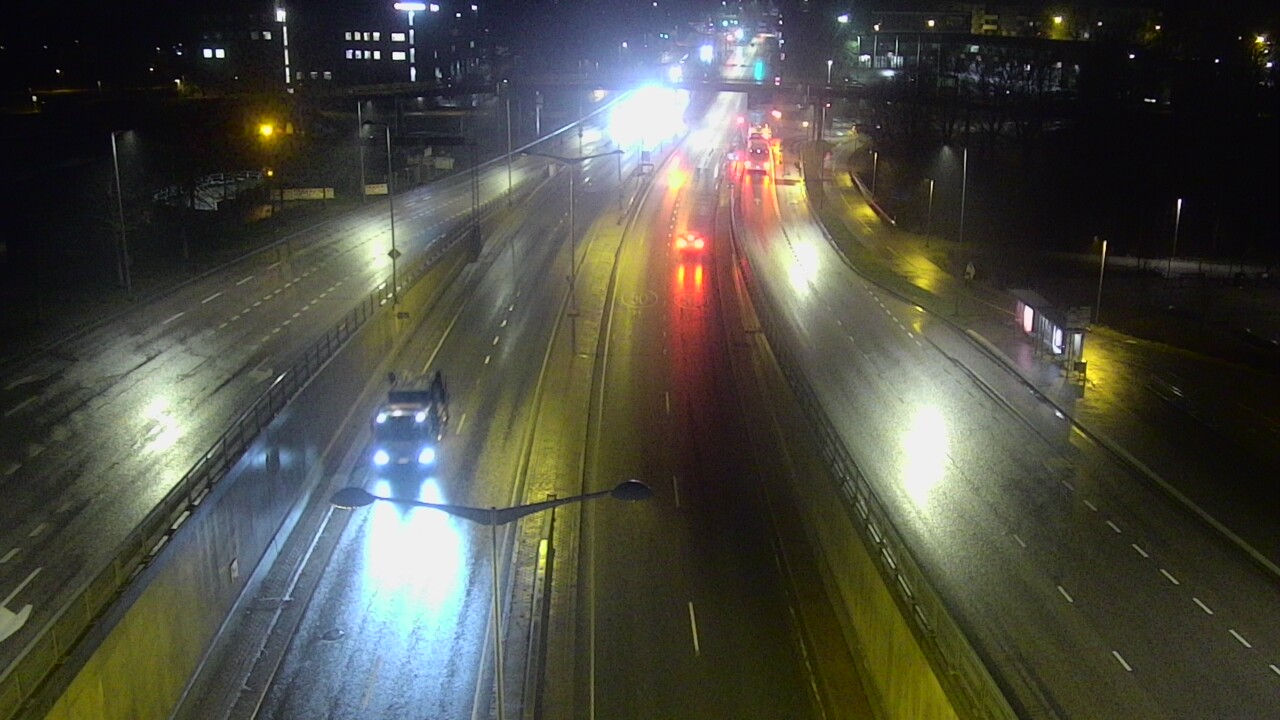 Weather Camera Image Väg 100 Helsingfors Skogsbackavägen, Stenhagen, Mast, Helsinki, Uusimaa