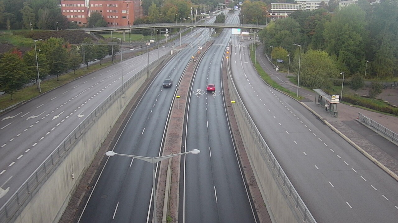 Weather Camera Image Road 100 Helsinki Hakamäentie, Kivihaka, Mast, Helsinki, Uusimaa