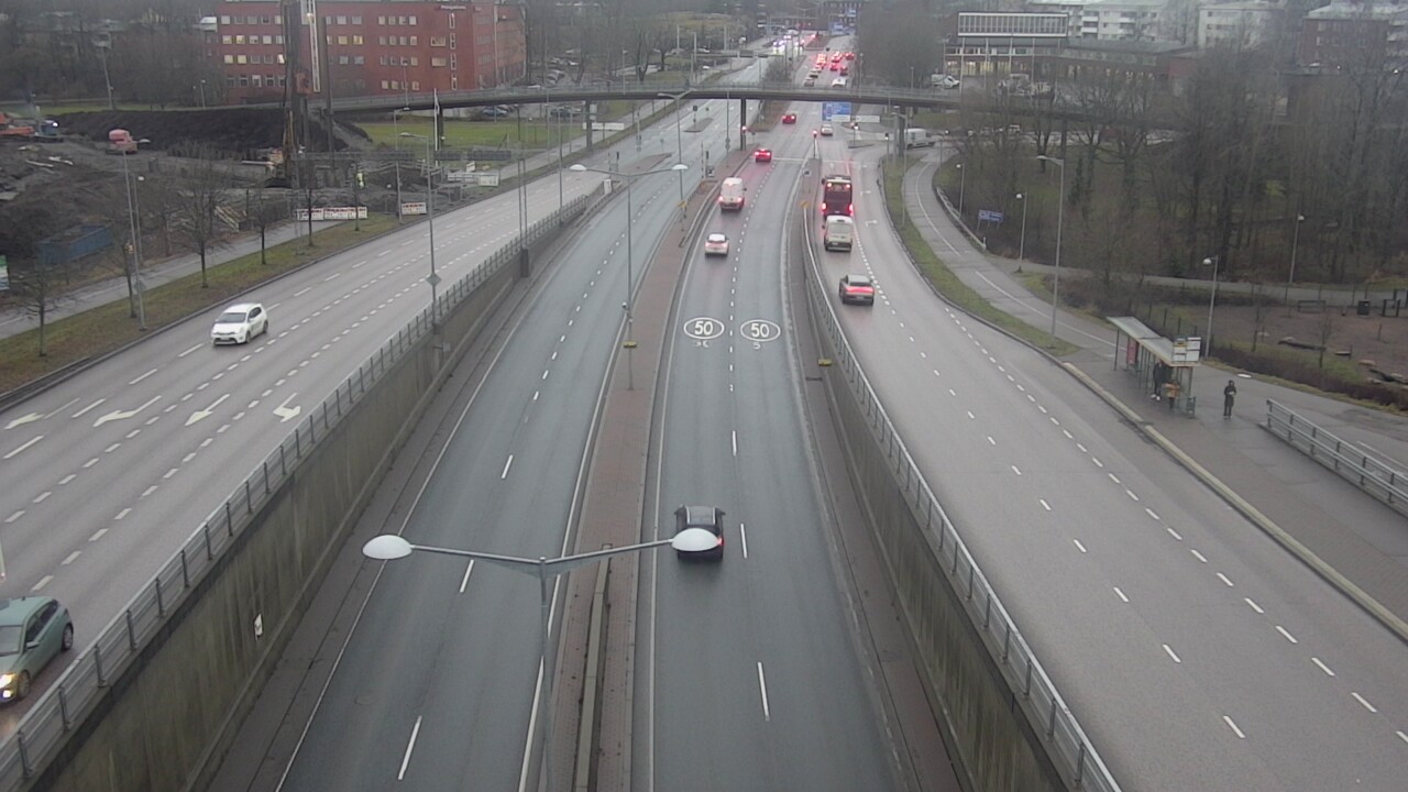 Weather Camera Image Road 100 Helsinki Hakamäentie, Kivihaka, Mast, Helsinki, Uusimaa