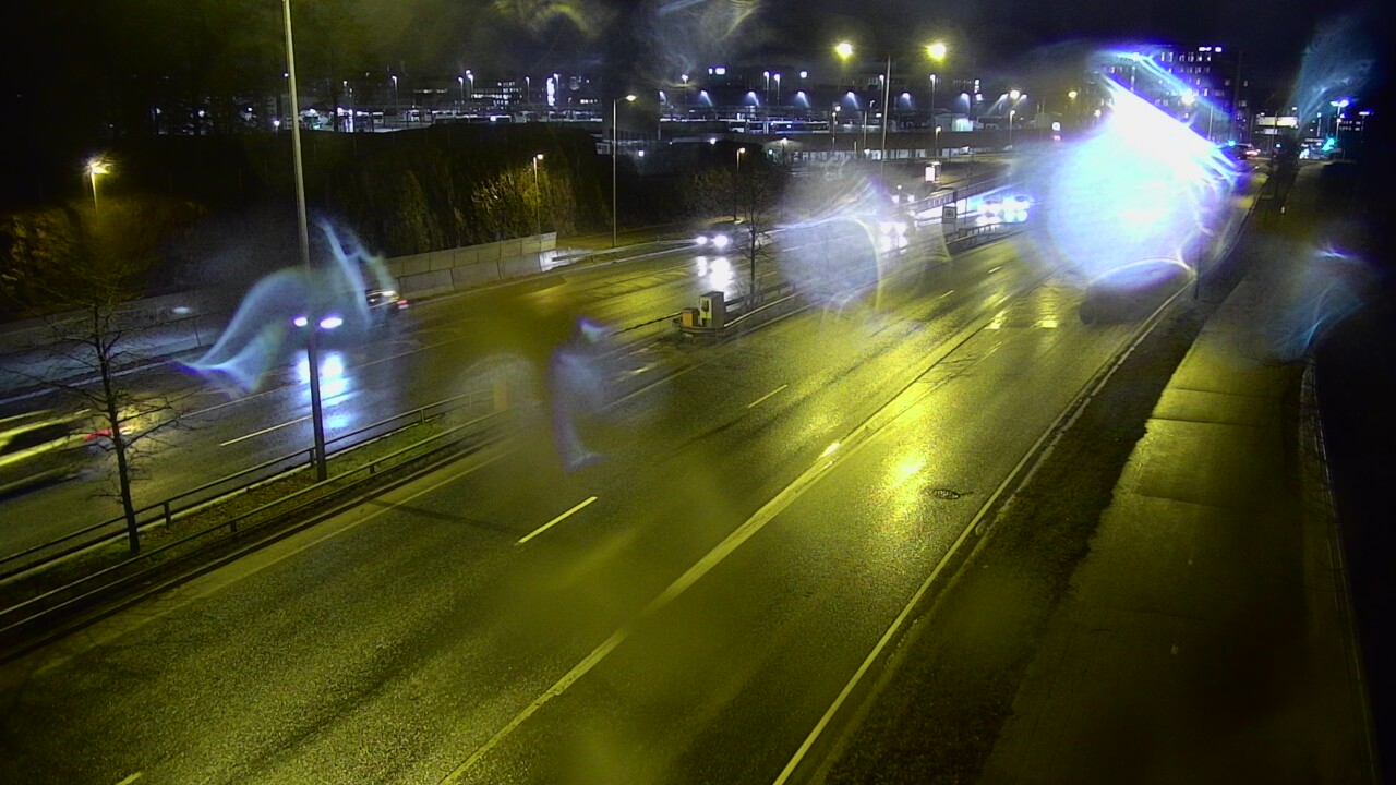 Weather Camera Image Road 100 Helsinki Hakamäentie, Ilmala, Helsinki, Uusimaa