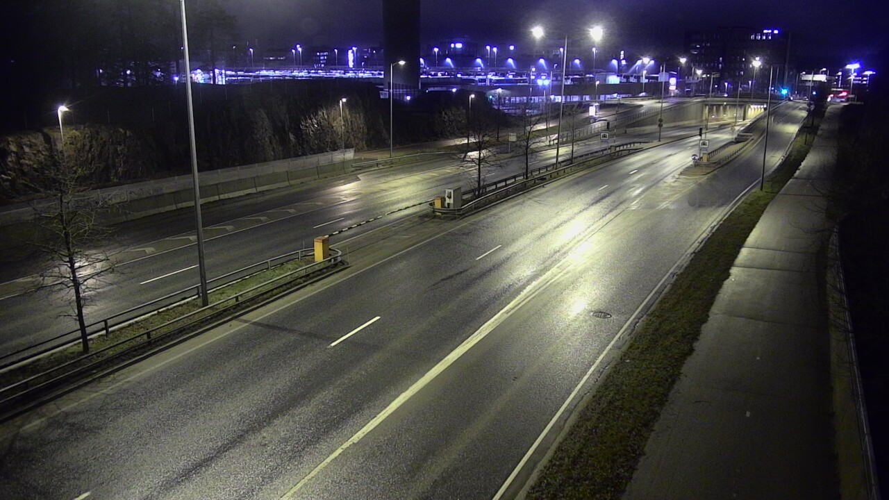 Weather Camera Image Väg 100 Helsingfors Skogsbackavägen, Ilmala, Helsinki, Uusimaa