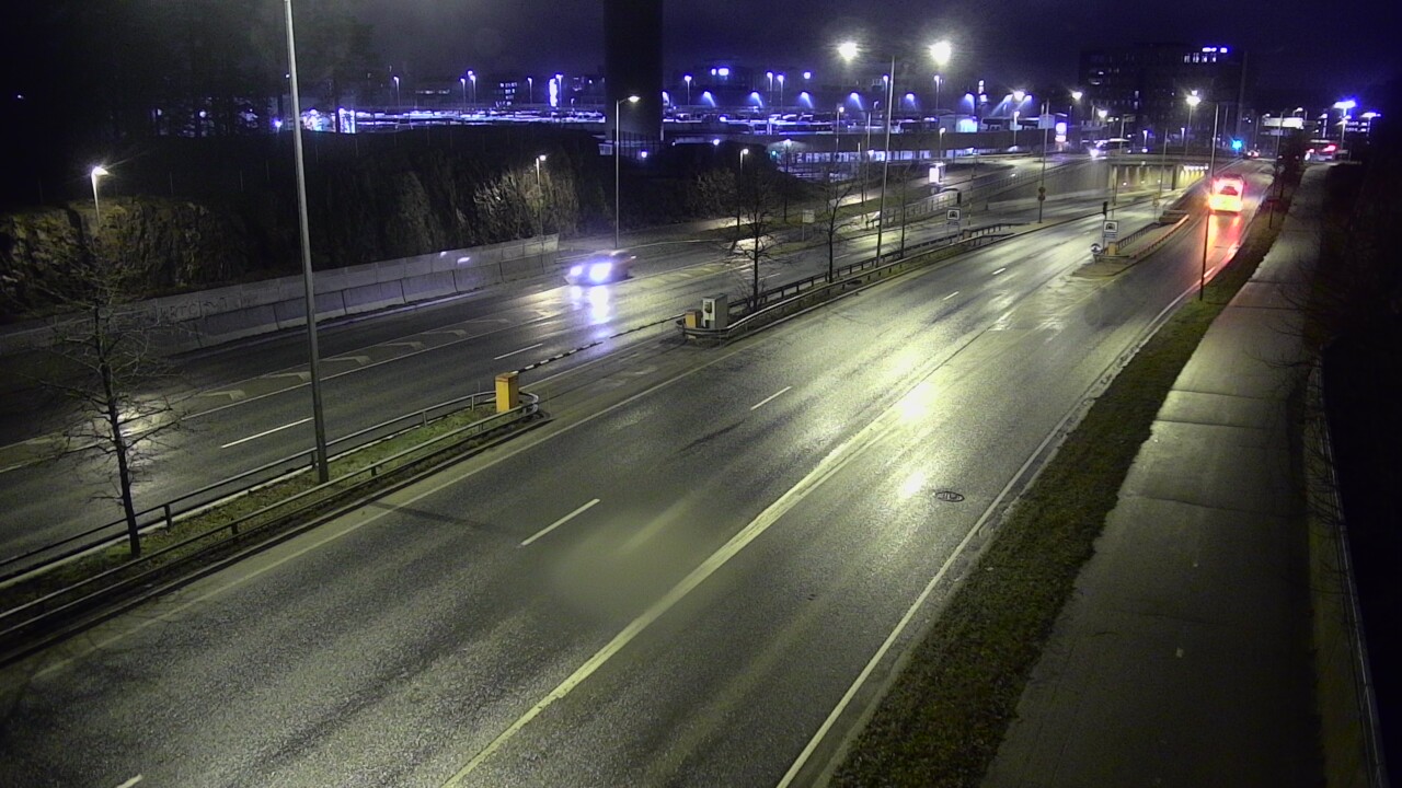 Weather Camera Image Väg 100 Helsingfors Skogsbackavägen, Ilmala, Helsinki, Uusimaa