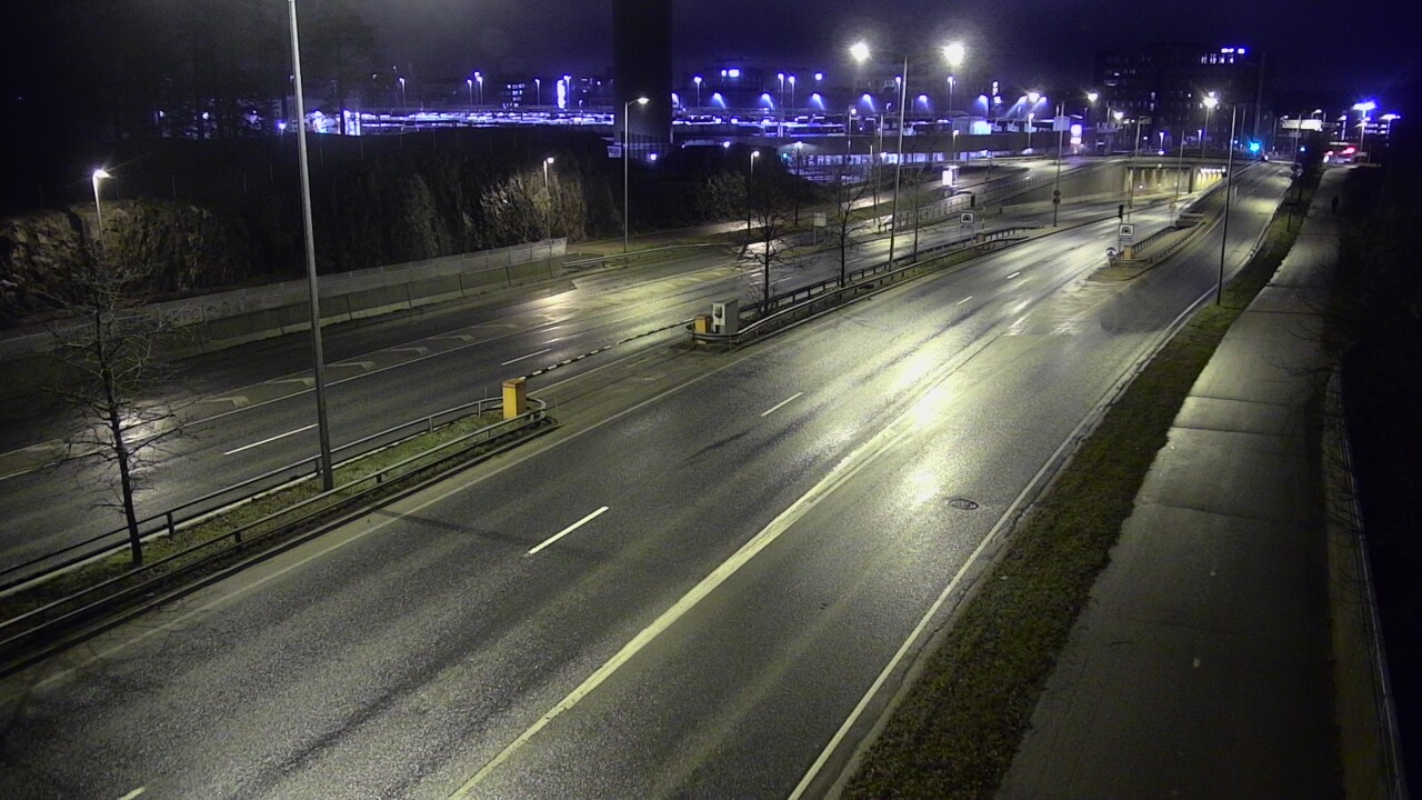 Weather Camera Image Väg 100 Helsingfors Skogsbackavägen, Ilmala, Helsinki, Uusimaa