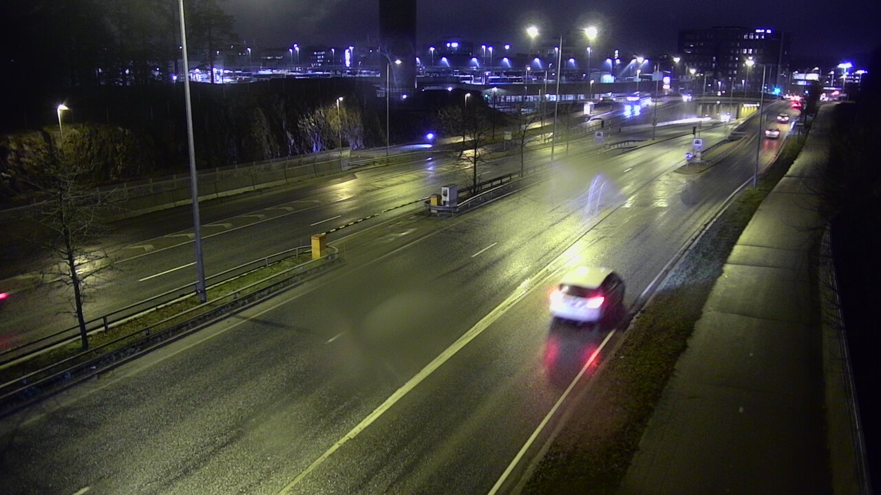 Weather Camera Image Väg 100 Helsingfors Skogsbackavägen, Ilmala, Helsinki, Uusimaa