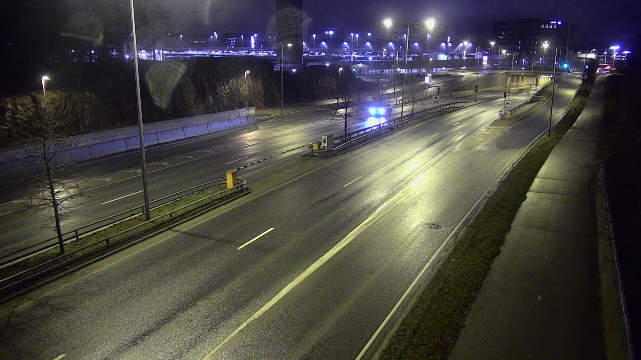 Weather Camera Image Väg 100 Helsingfors Skogsbackavägen, Ilmala, Helsinki, Uusimaa