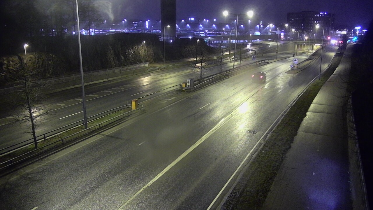 Weather Camera Image Väg 100 Helsingfors Skogsbackavägen, Ilmala, Helsinki, Uusimaa