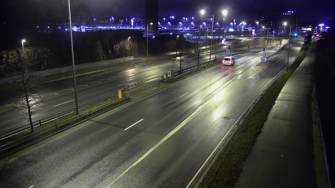 Weather Camera Image Väg 100 Helsingfors Skogsbackavägen, Ilmala, Helsinki, Uusimaa