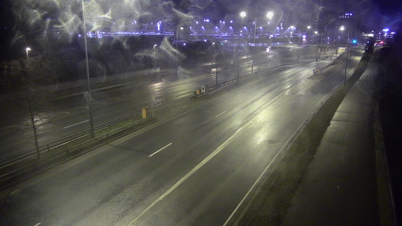 Weather Camera Image Väg 100 Helsingfors Skogsbackavägen, Ilmala, Helsinki, Uusimaa