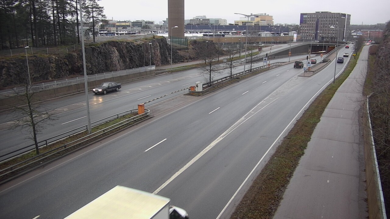 Weather Camera Image Road 100 Helsinki Hakamäentie, Ilmala, Helsinki, Uusimaa