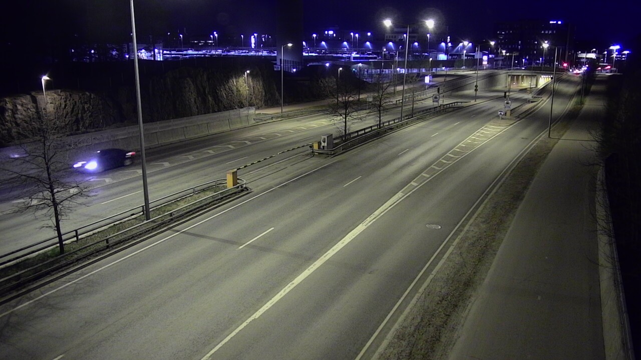 Weather Camera Image Road 100 Helsinki Hakamäentie, Ilmala, Helsinki, Uusimaa