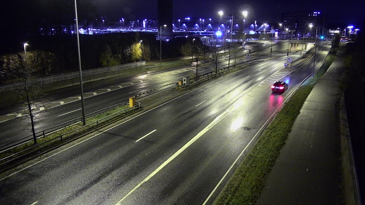 Weather Camera Image Väg 100 Helsingfors Skogsbackavägen, Ilmala, Helsinki, Uusimaa