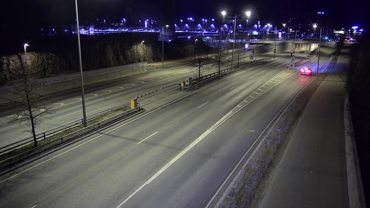 Weather Camera Image Väg 100 Helsingfors Skogsbackavägen, Ilmala, Helsinki, Uusimaa