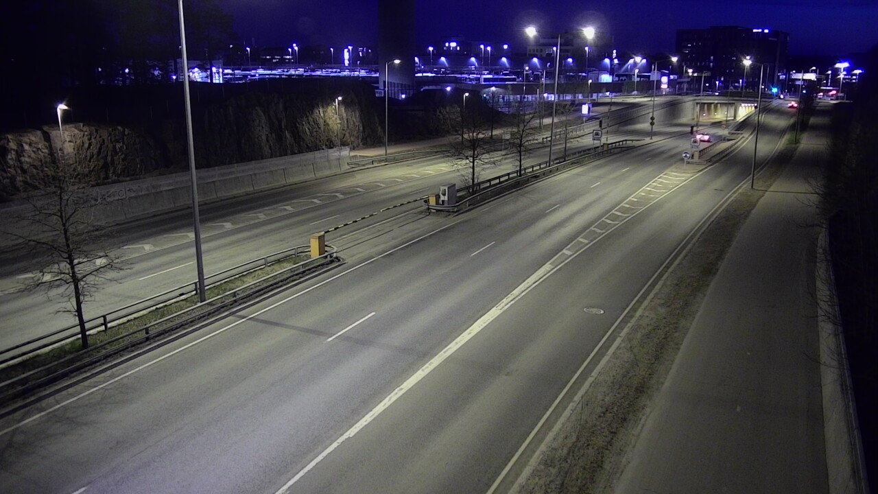 Weather Camera Image Väg 100 Helsingfors Skogsbackavägen, Ilmala, Helsinki, Uusimaa