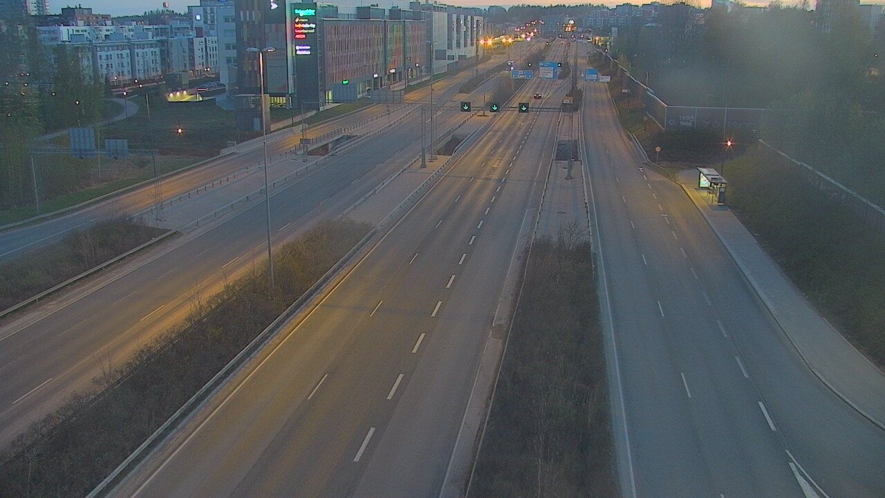 Weather Camera Image Road 101 Espoo Säterinsolmu, Espoo, Uusimaa