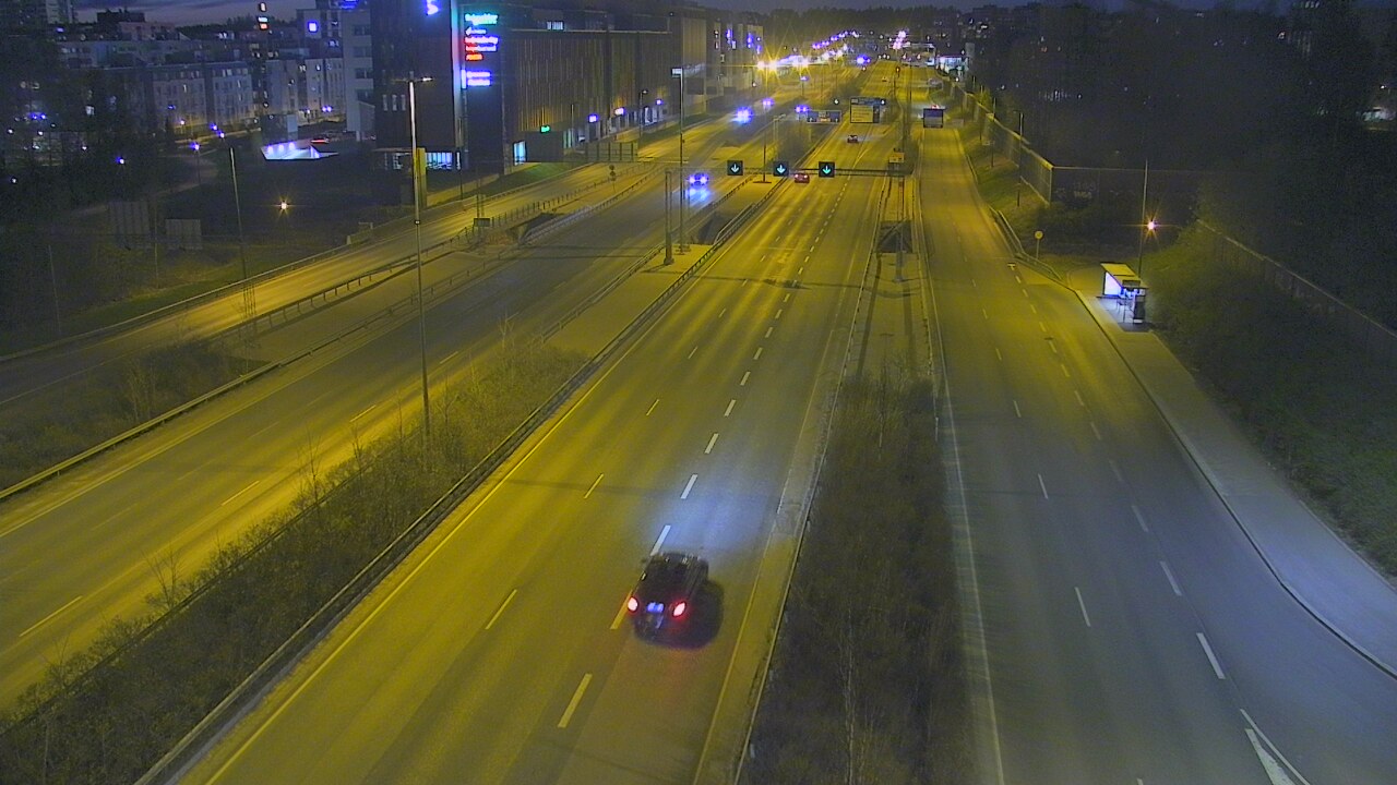 Weather Camera Image Väg 101 Esbo Säterinsolmu, Espoo, Uusimaa
