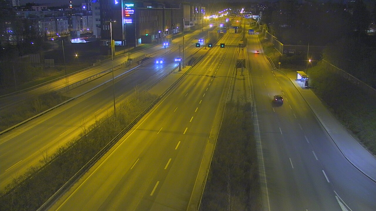Weather Camera Image Väg 101 Esbo Säterinsolmu, Espoo, Uusimaa