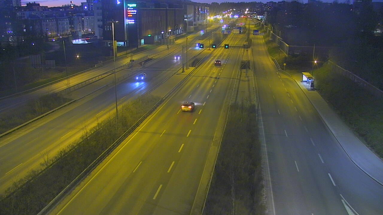Weather Camera Image Väg 101 Esbo Säterinsolmu, Espoo, Uusimaa