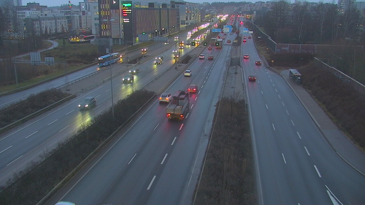 Weather Camera Image Road 101 Espoo Säterinsolmu, Espoo, Uusimaa