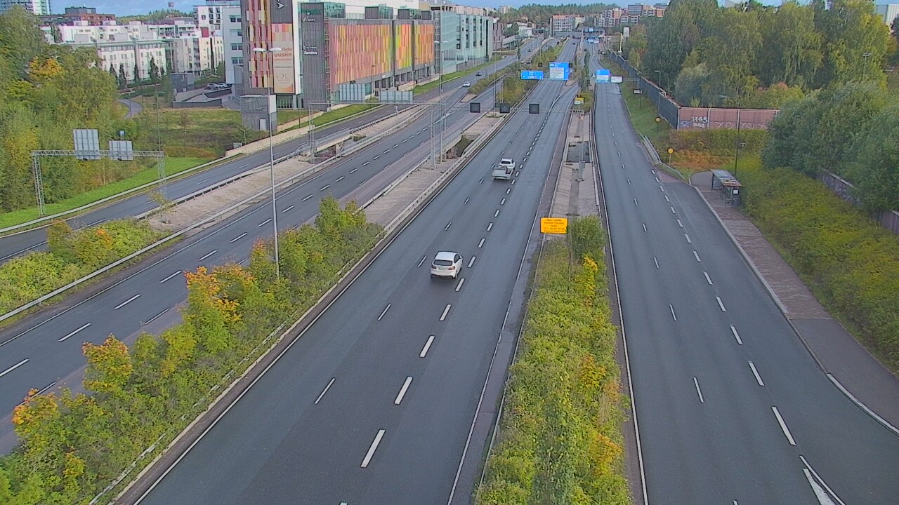 Weather Camera Image Road 101 Espoo Säterinsolmu, Espoo, Uusimaa