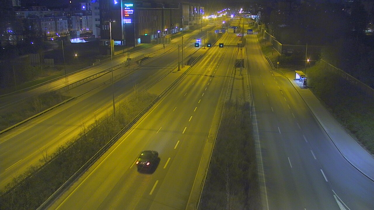 Weather Camera Image Väg 101 Esbo Säterinsolmu, Espoo, Uusimaa