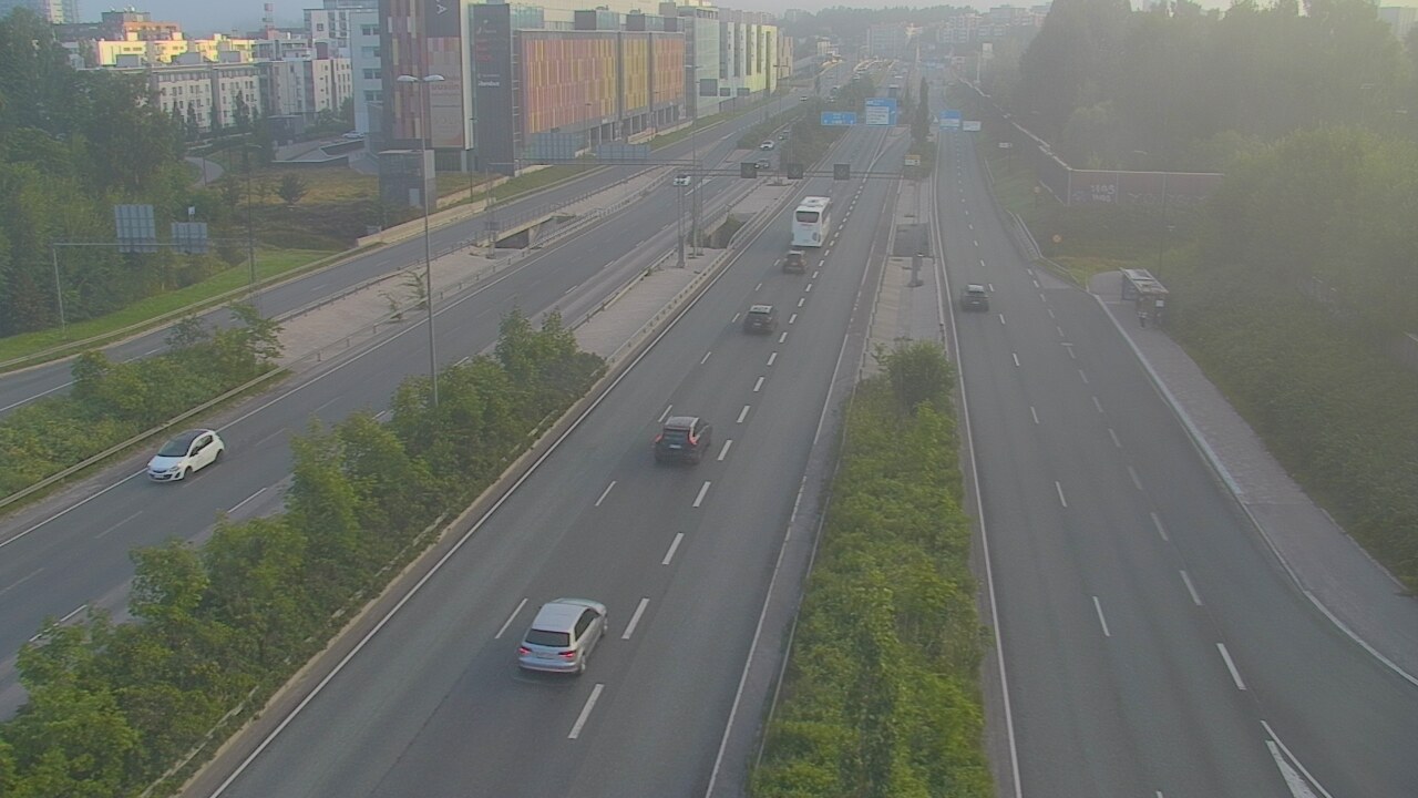 Weather Camera Image Road 101 Espoo Säterinsolmu, Espoo, Uusimaa