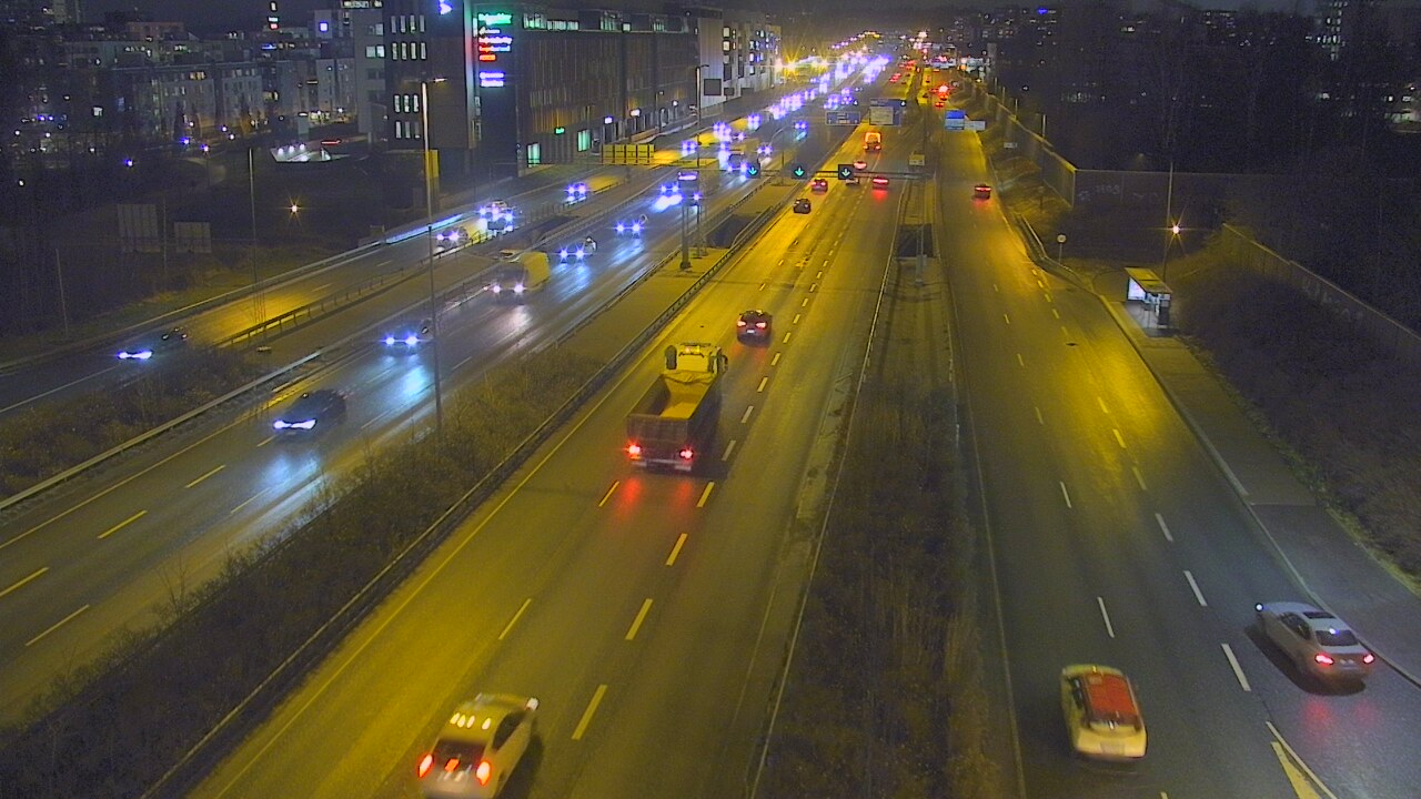 Weather Camera Image Road 101 Espoo Säterinsolmu, Espoo, Uusimaa