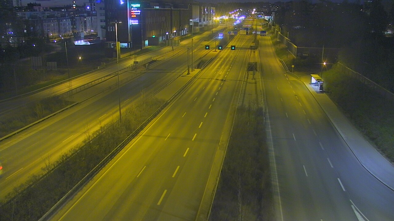 Weather Camera Image Väg 101 Esbo Säterinsolmu, Espoo, Uusimaa