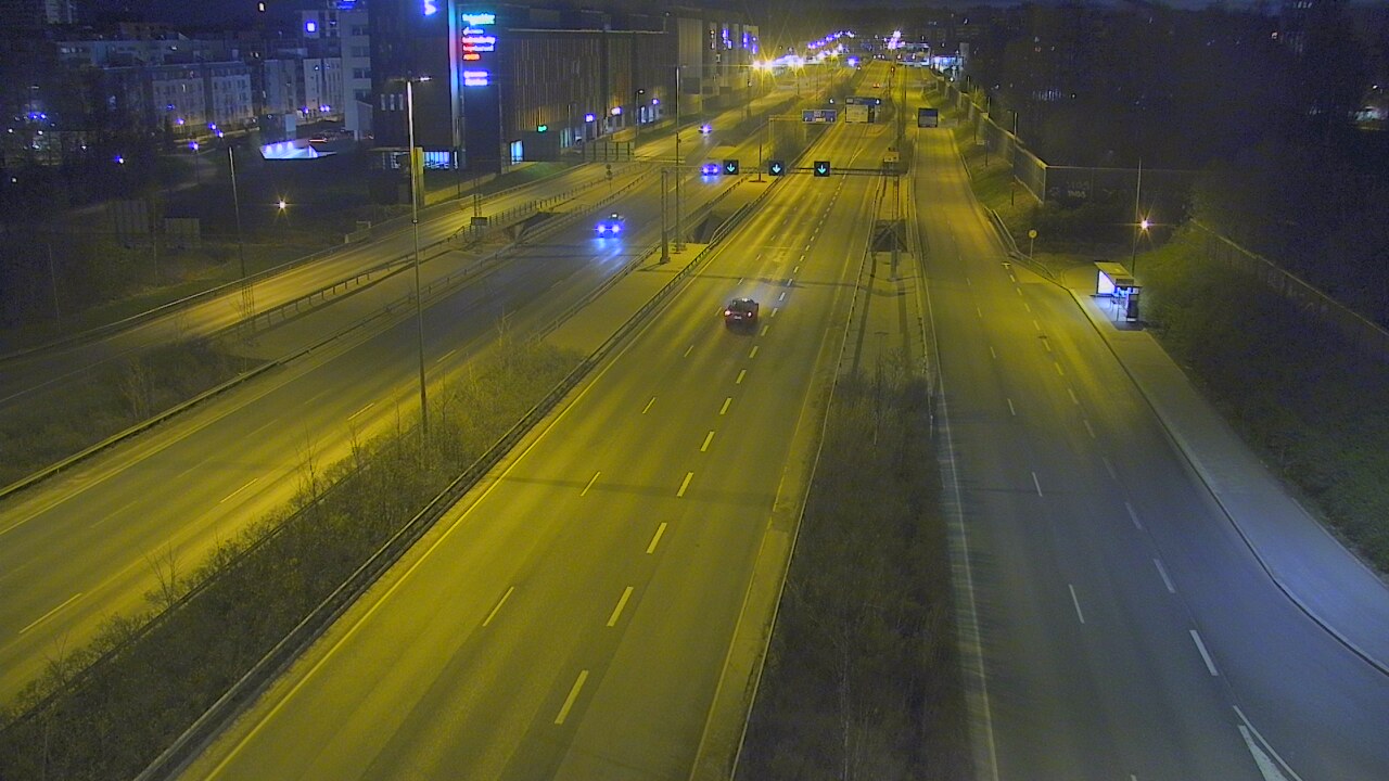 Weather Camera Image Road 101 Espoo Säterinsolmu, Espoo, Uusimaa